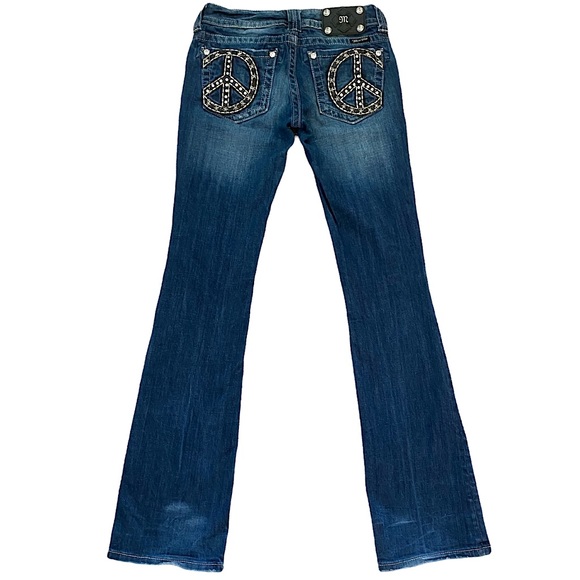 MISS ME  | STAR STUDDED PEACE SIGN BOOT CUT JEANS  SZ 26 - Picture 1 of 13